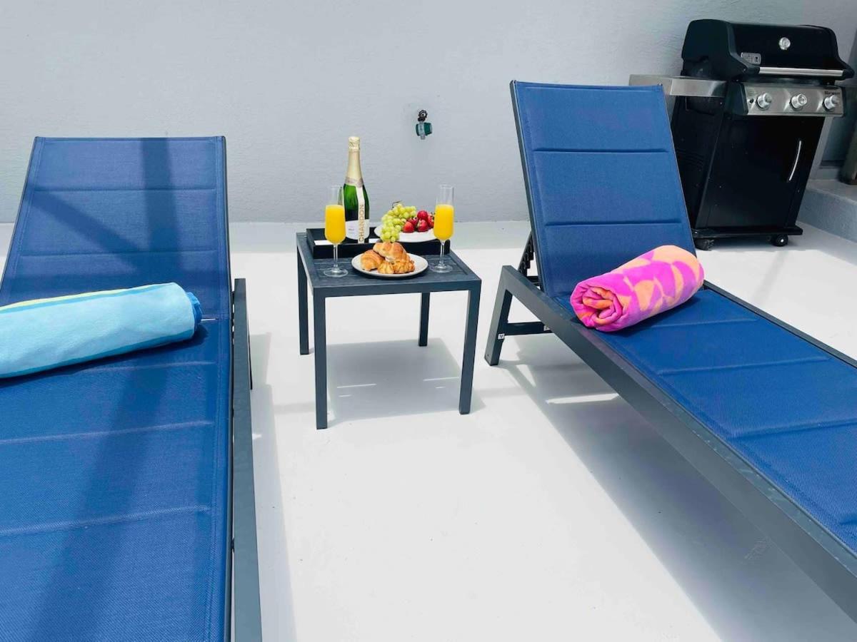 Endless Summer Retreat Jacuzzi 3Kingbed Airhockey Cape Coral Exterior photo